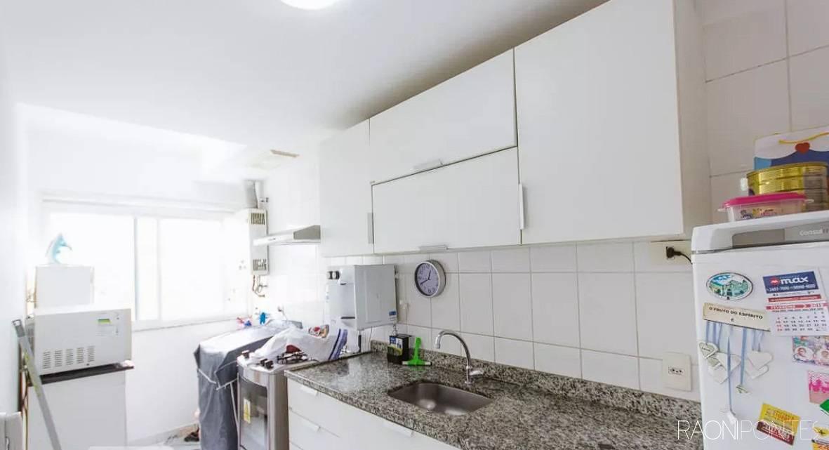 Apartamento à venda com 2 quartos, 65m² - Foto 19