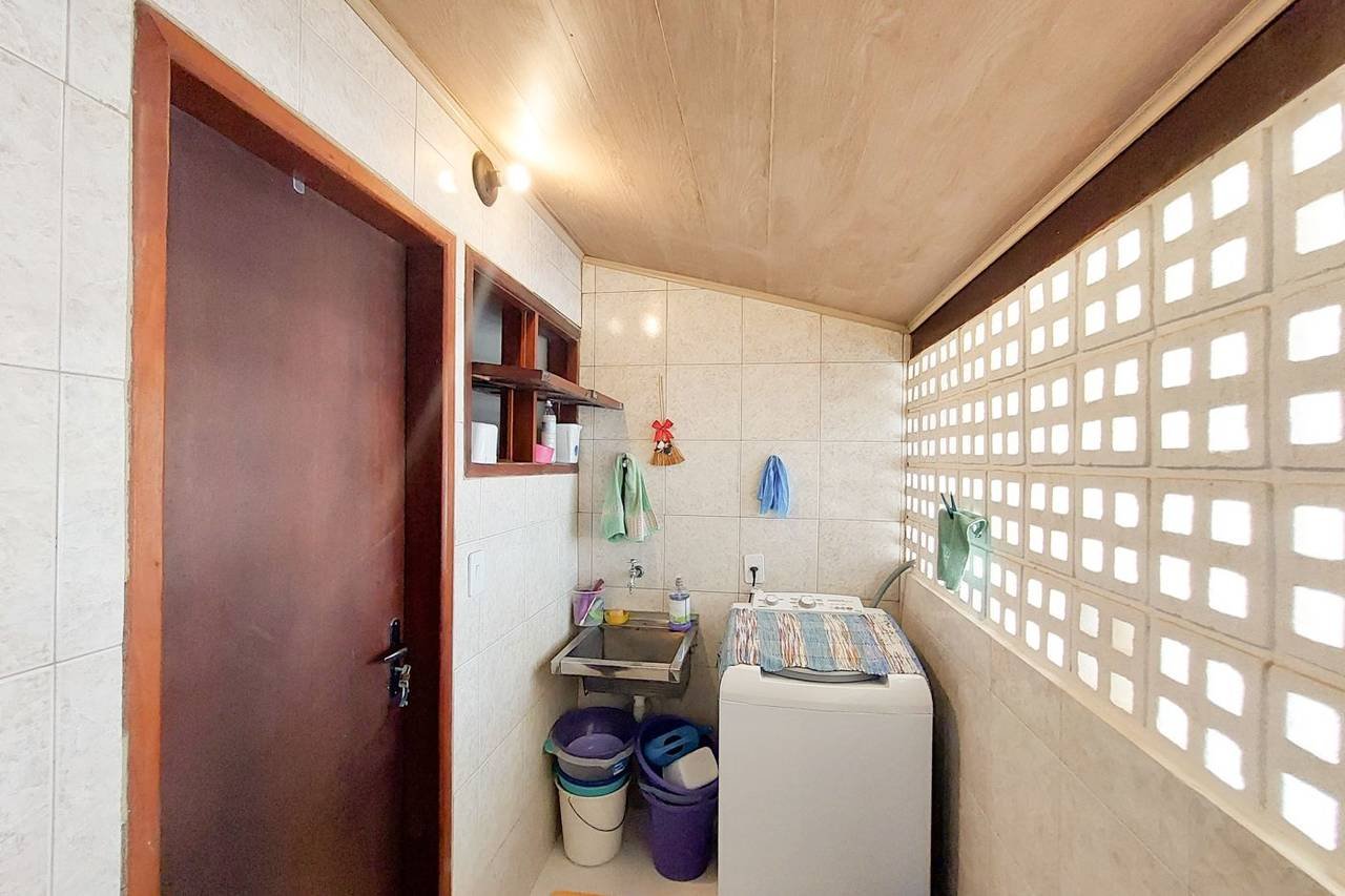 Casa de Condomínio à venda com 4 quartos, 280m² - Foto 13